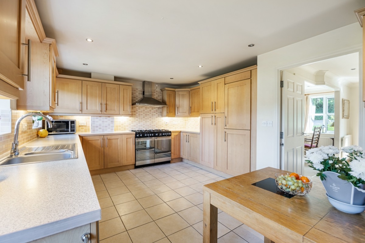 Condor Drive Property for Sale in Torquay John Couch The Estate Agent